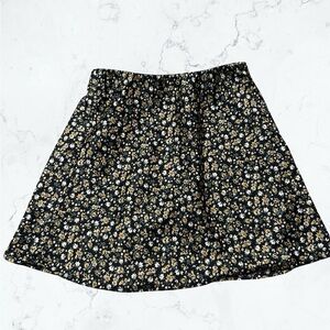 Aeropostale Black and Cream Floral Mini Skirt